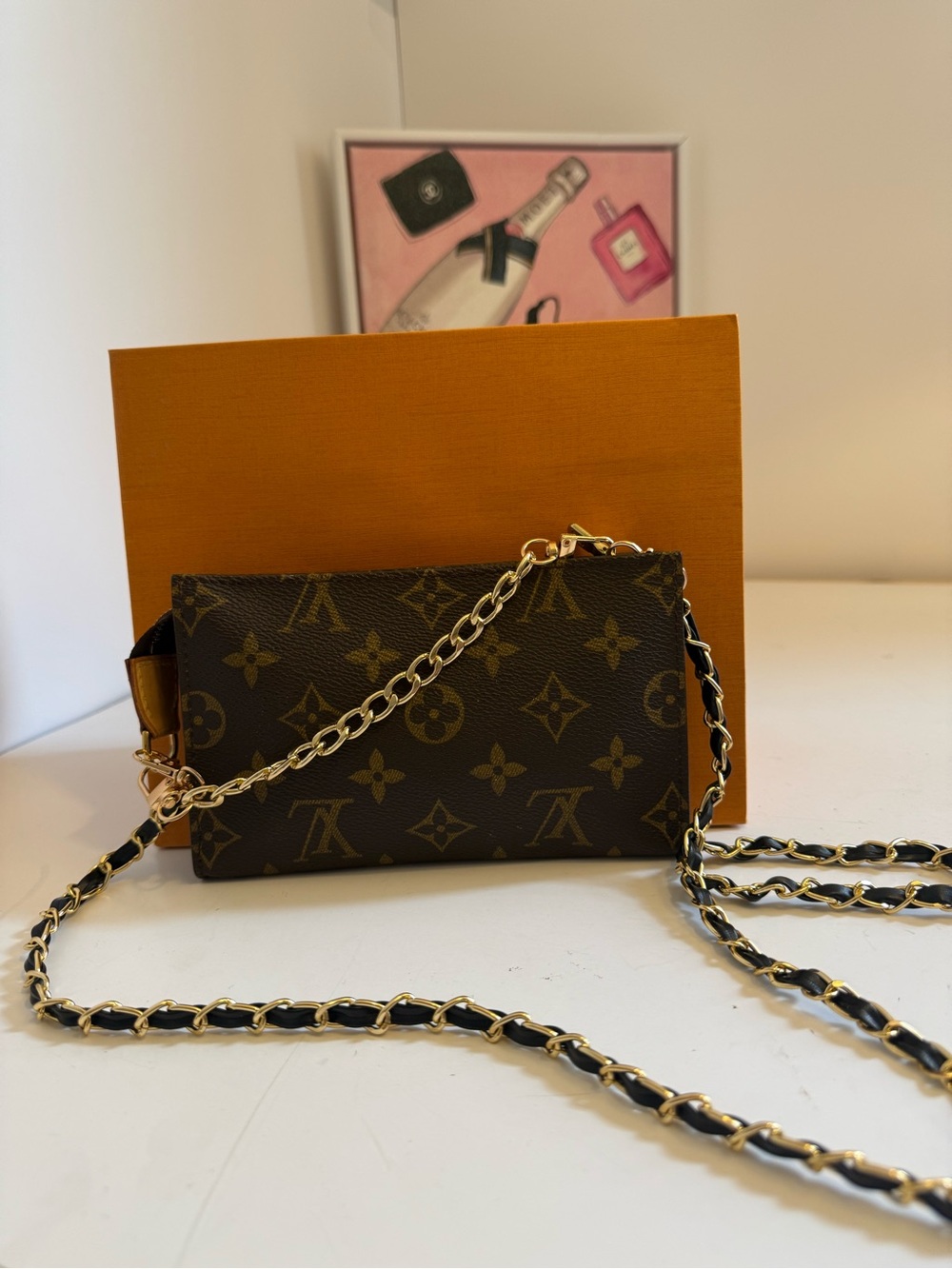 Louis Vuitton Bucket Pouch Monogram PM 🌟